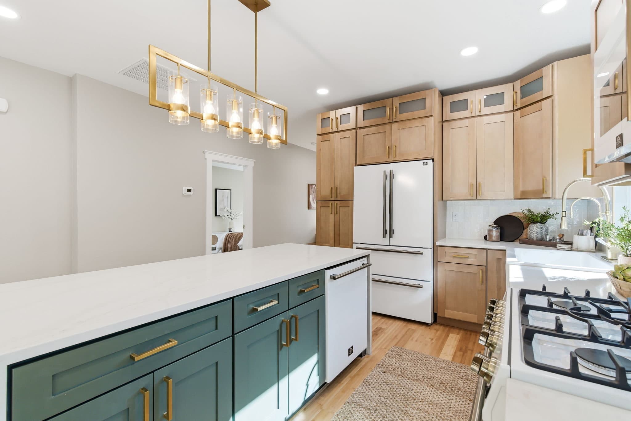 1115 E Jefferson — restoration, photograph 2