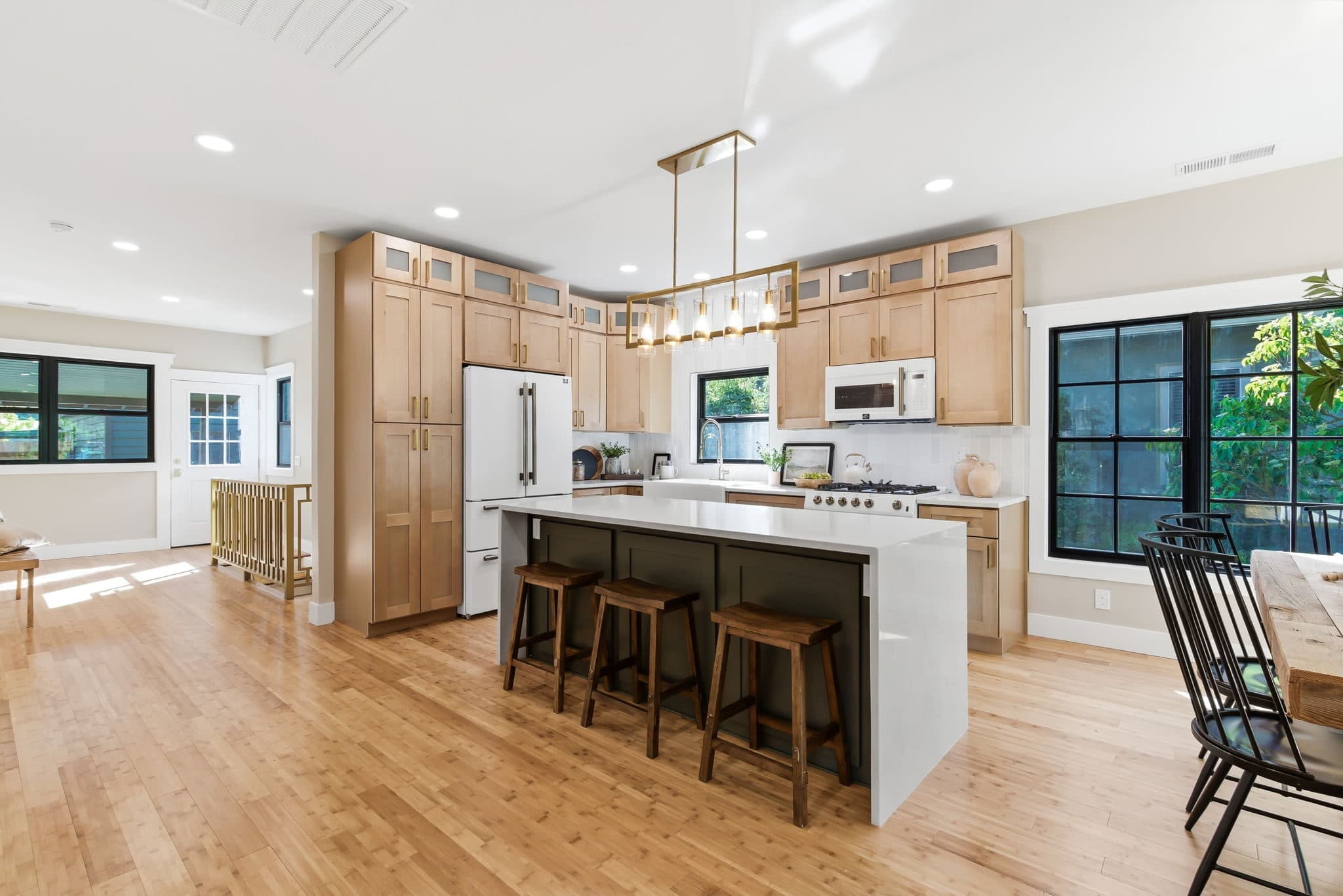 1115 E Jefferson — restoration, photograph 4