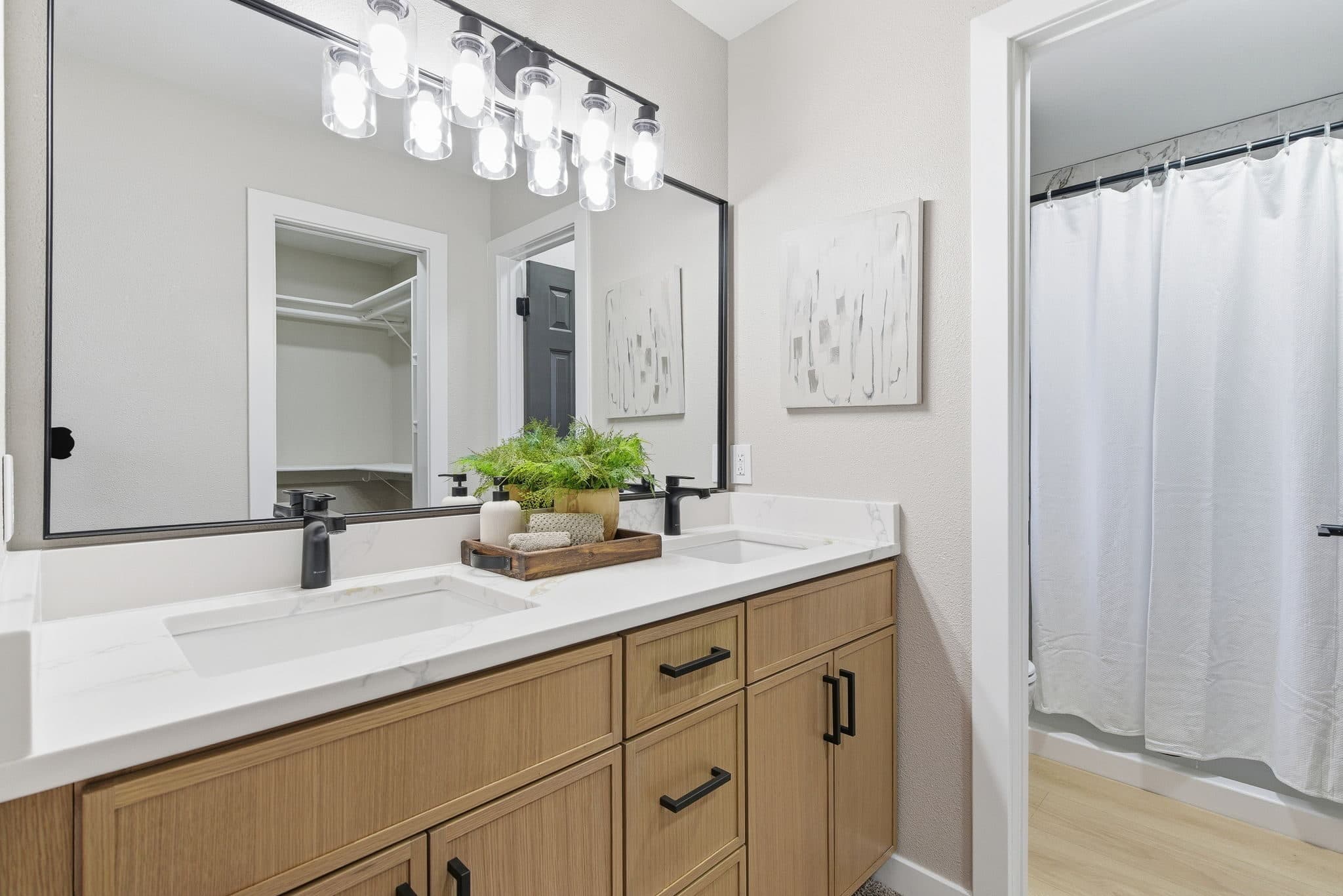 4248 S Trailridge — renovation, photograph 8