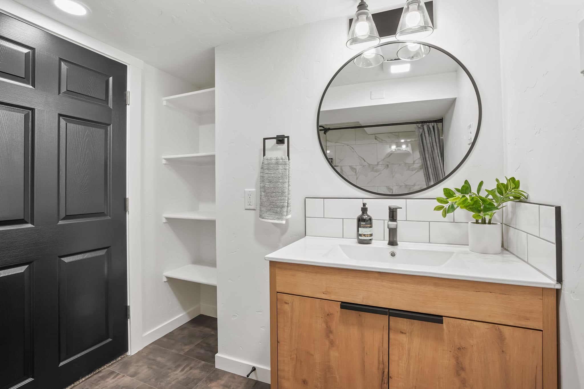 4316 W Marvin — remodel + addition, photograph 11