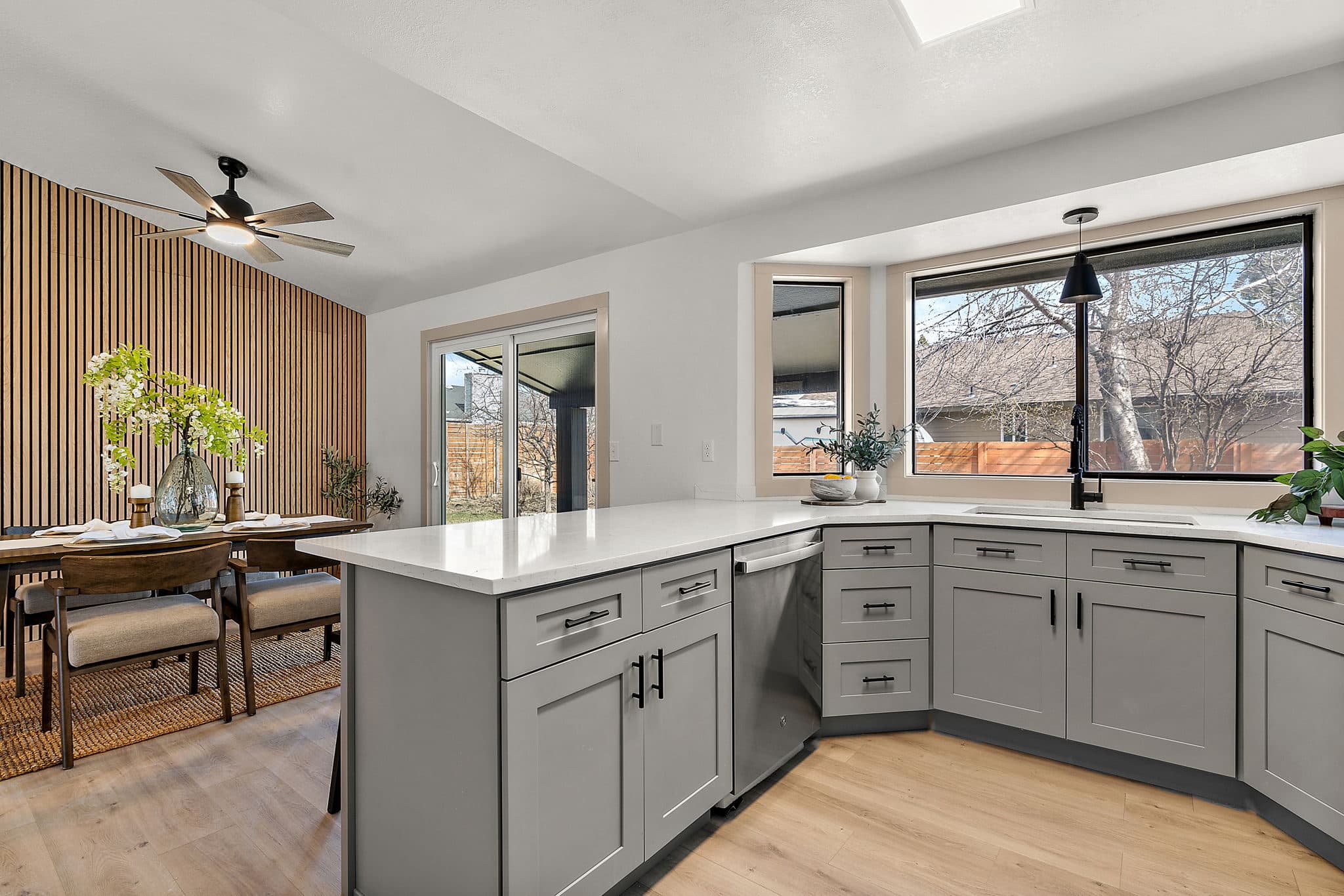 598 S Wickham Fen Way — renovation, photograph 4