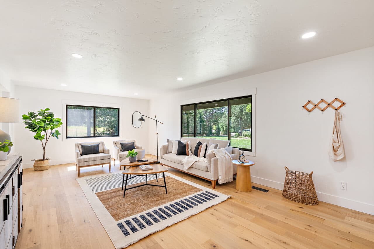 840 Sage Creek — renovation, photograph 2
