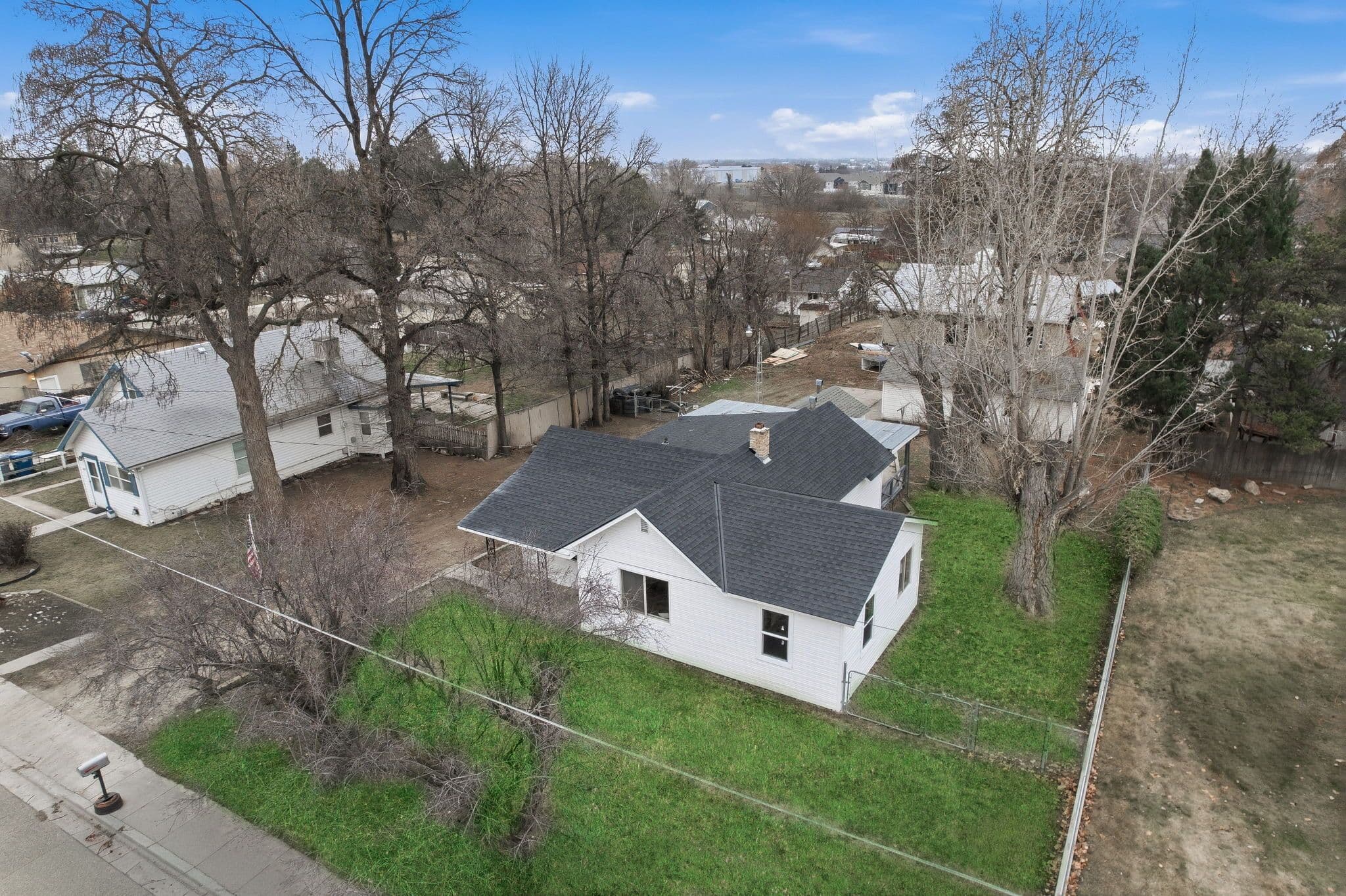 2314 Hillcrest Ln land development